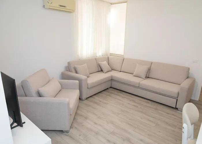Station Apartment Tirana